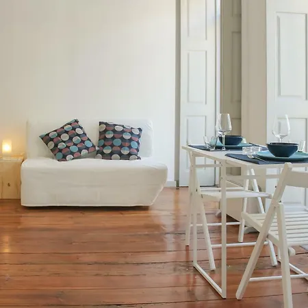 Апартаменты Bonjardim Flats - T1 Com Varanda