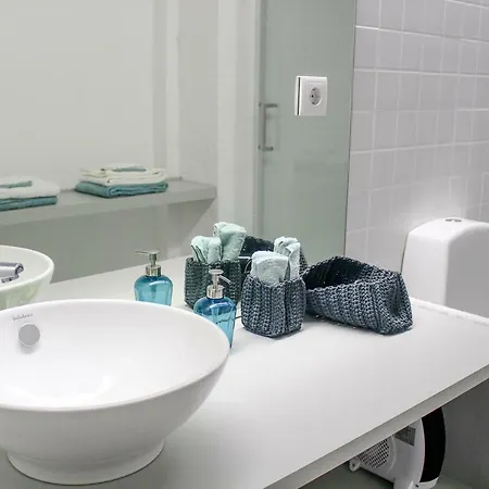 Bonjardim Flats - T1 Com Varanda Lejlighed