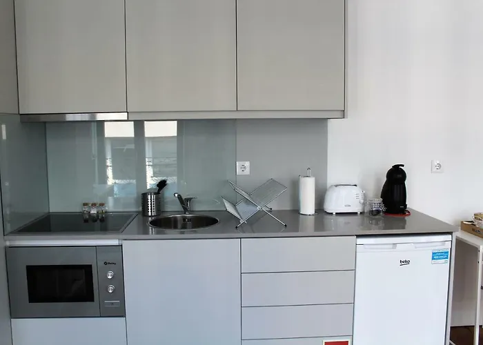 Bonjardim Flats - T1 Com Varanda Daire